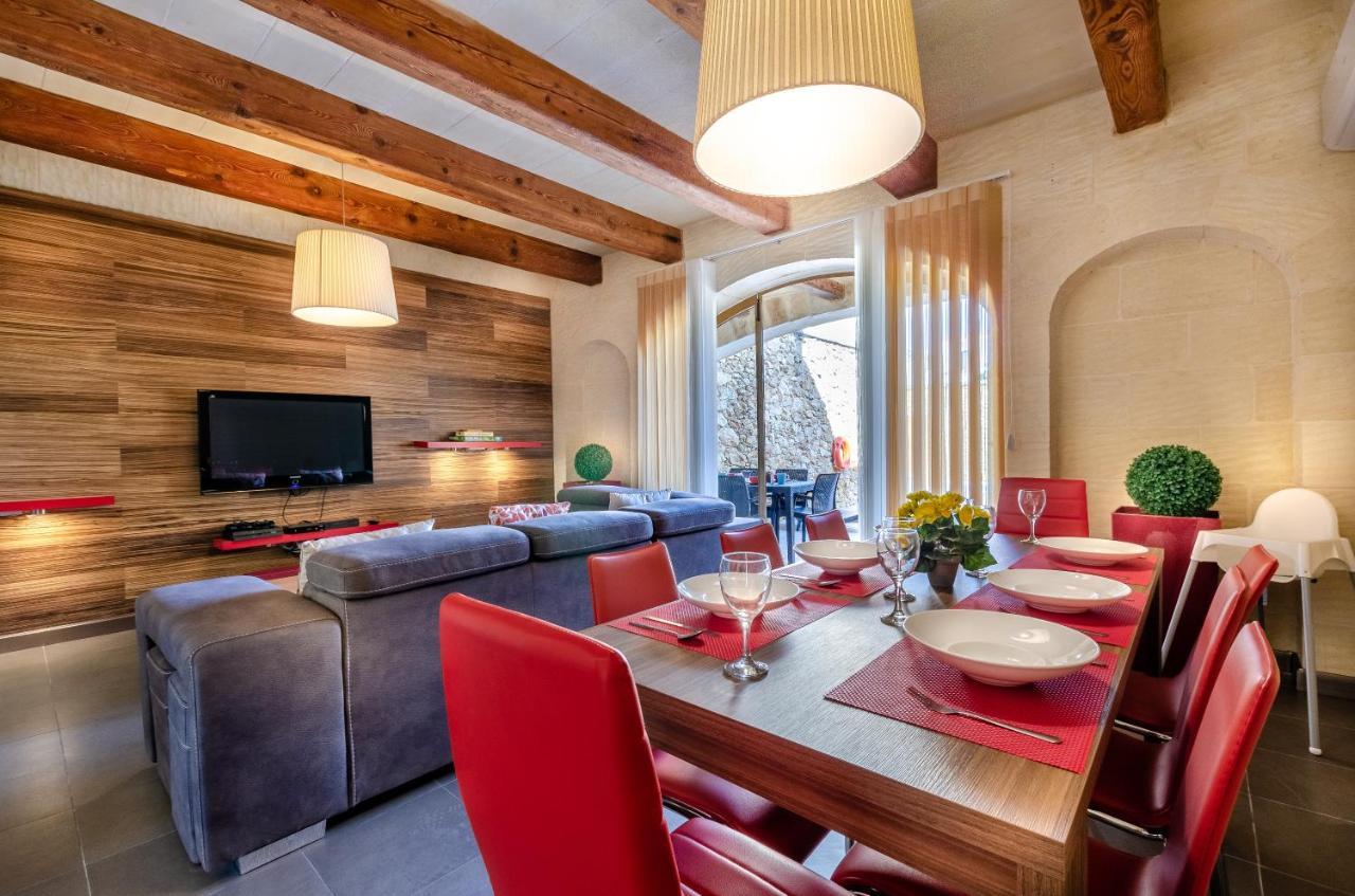 A Popular Pet Friendly Villa With A Pool, Gozo Xagħra Kültér fotó