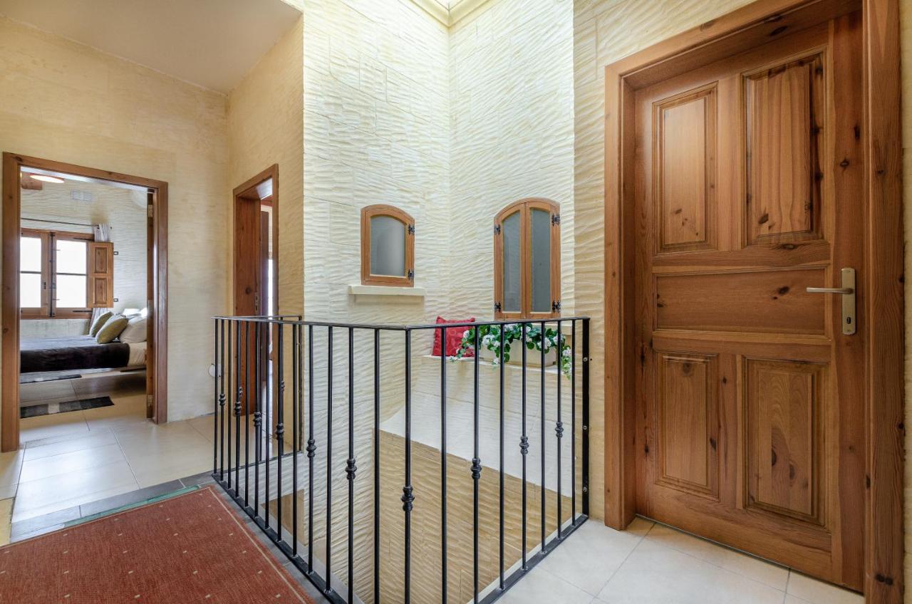 A Popular Pet Friendly Villa With A Pool, Gozo Xagħra Kültér fotó